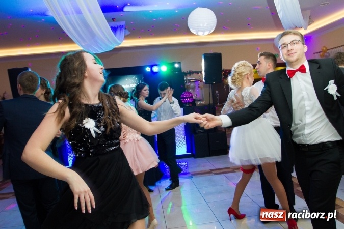 Zdjęcie w galerii na portalu naszraciborz.pl: Gastronomicy, hotelarze i technicy analitycy na studniówce w Anielskim Młynie  wiadomości z regionu