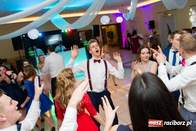 Zdjęcie w galerii na portalu naszraciborz.pl: Gastronomicy, hotelarze i technicy analitycy na studniówce w Anielskim Młynie  wiadomości z regionu