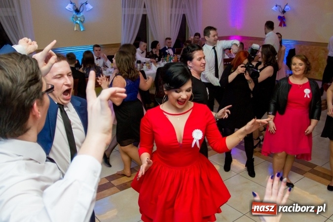 Zdjęcie w galerii na portalu naszraciborz.pl: Gastronomicy, hotelarze i technicy analitycy na studniówce w Anielskim Młynie  wiadomości z regionu