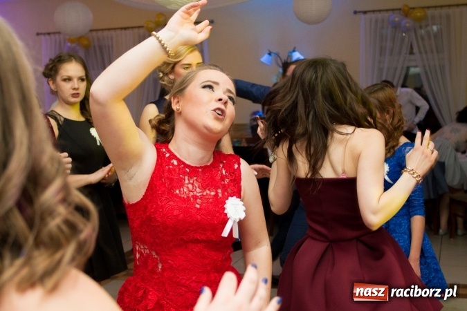 Zdjęcie w galerii na portalu naszraciborz.pl: Gastronomicy, hotelarze i technicy analitycy na studniówce w Anielskim Młynie  wiadomości z regionu