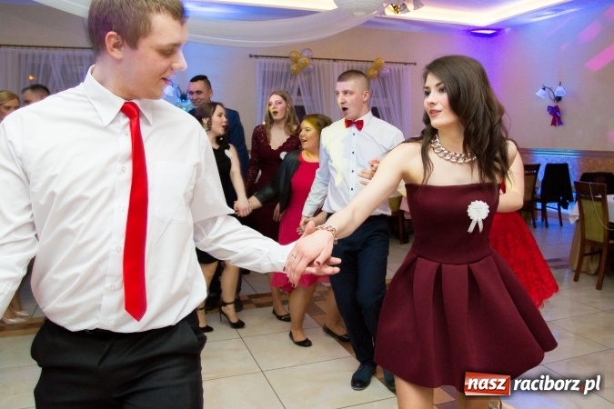 Zdjęcie w galerii na portalu naszraciborz.pl: Gastronomicy, hotelarze i technicy analitycy na studniówce w Anielskim Młynie  wiadomości z regionu