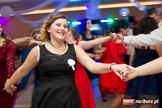 Zdjęcie w galerii na portalu naszraciborz.pl: Gastronomicy, hotelarze i technicy analitycy na studniówce w Anielskim Młynie  wiadomości z regionu