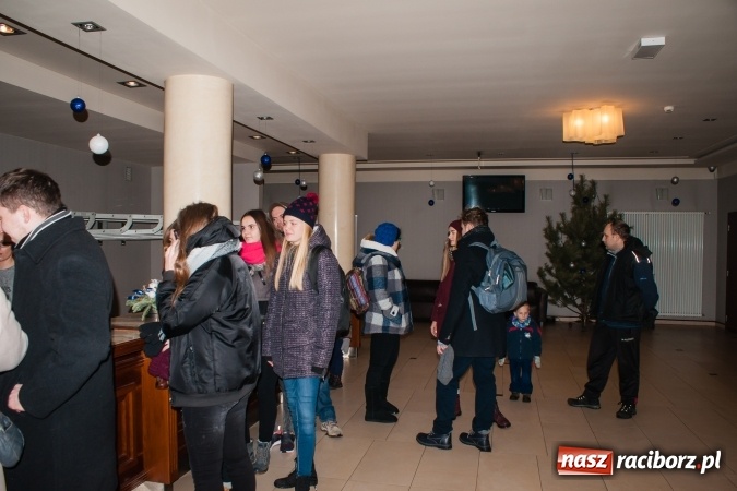 Zdjęcie w galerii na portalu naszraciborz.pl: XXV Finał Wielkiej Orkiestry Świątecznej Pomocy: 80 wolontariuszy na ulicach Raciborza wiadomości z regionu