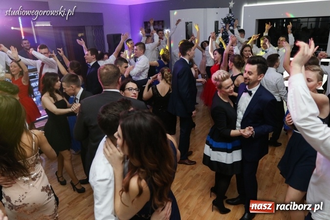 Zdjęcie w galerii na portalu naszraciborz.pl: Tak się bawił Mechanik w Tworkowie  wiadomości z regionu