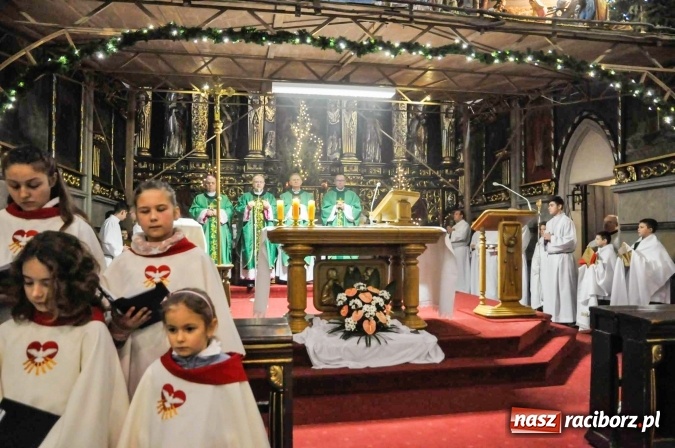 Zdjęcie w galerii na portalu naszraciborz.pl: Polska błogosławiona z raciborskiego zamku  wiadomości z regionu