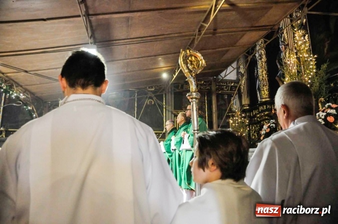 Zdjęcie w galerii na portalu naszraciborz.pl: Polska błogosławiona z raciborskiego zamku  wiadomości z regionu