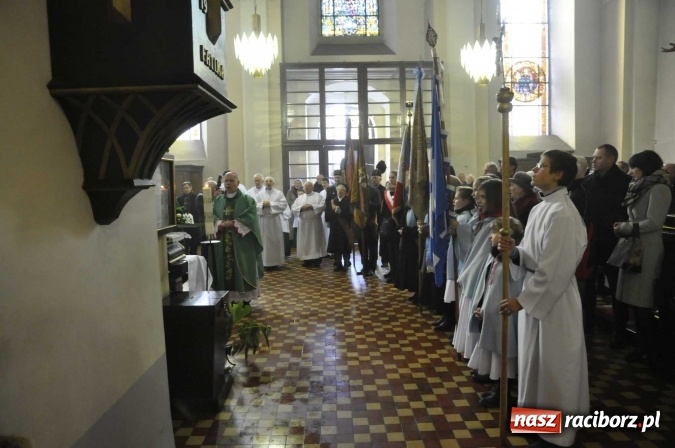 Zdjęcie w galerii na portalu naszraciborz.pl: Polska błogosławiona z raciborskiego zamku  wiadomości z regionu
