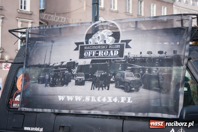 Zdjęcie w galerii na portalu naszraciborz.pl: Raciborski Klub Off-Road SRC 4x4 wspierał Wielką Orkiestrę Świątecznej Pomocy wiadomości z regionu