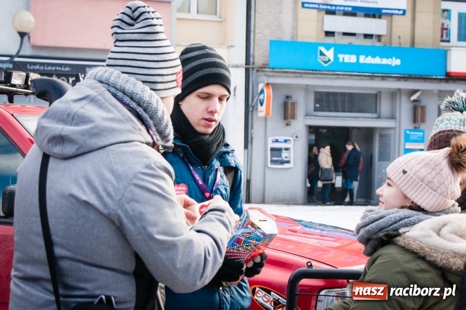 Zdjęcie w galerii na portalu naszraciborz.pl: Raciborski Klub Off-Road SRC 4x4 wspierał Wielką Orkiestrę Świątecznej Pomocy wiadomości z regionu