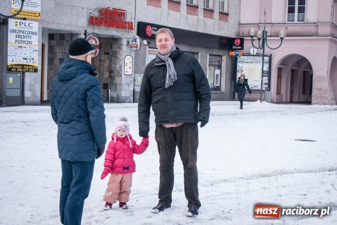 Zdjęcie w galerii na portalu naszraciborz.pl: Raciborski Klub Off-Road SRC 4x4 wspierał Wielką Orkiestrę Świątecznej Pomocy wiadomości z regionu