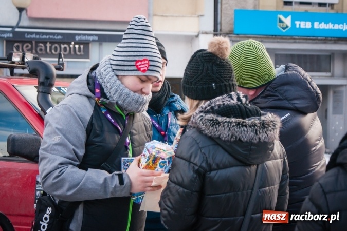 Zdjęcie w galerii na portalu naszraciborz.pl: Raciborski Klub Off-Road SRC 4x4 wspierał Wielką Orkiestrę Świątecznej Pomocy wiadomości z regionu