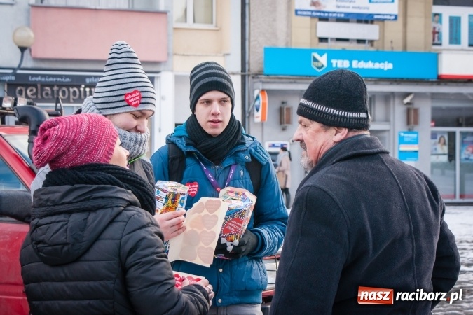 Zdjęcie w galerii na portalu naszraciborz.pl: Raciborski Klub Off-Road SRC 4x4 wspierał Wielką Orkiestrę Świątecznej Pomocy wiadomości z regionu