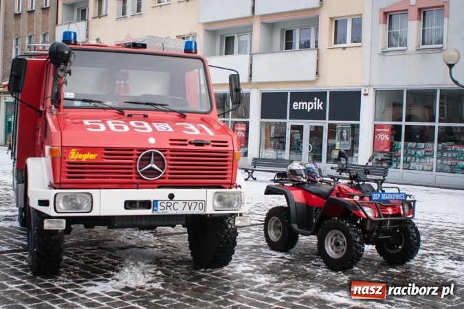 Zdjęcie w galerii na portalu naszraciborz.pl: Raciborski Klub Off-Road SRC 4x4 wspierał Wielką Orkiestrę Świątecznej Pomocy wiadomości z regionu