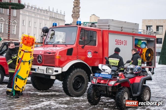Zdjęcie w galerii na portalu naszraciborz.pl: Raciborski Klub Off-Road SRC 4x4 wspierał Wielką Orkiestrę Świątecznej Pomocy wiadomości z regionu