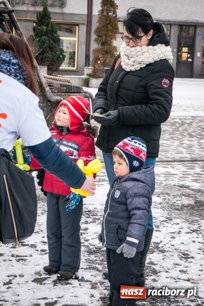 Zdjęcie w galerii na portalu naszraciborz.pl: Raciborski Klub Off-Road SRC 4x4 wspierał Wielką Orkiestrę Świątecznej Pomocy wiadomości z regionu