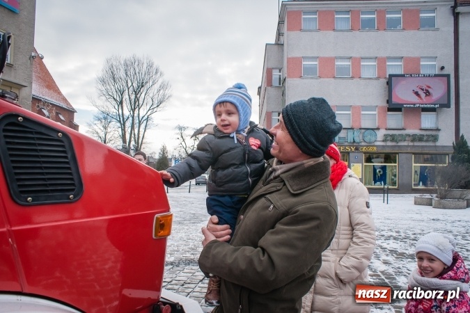 Zdjęcie w galerii na portalu naszraciborz.pl: Raciborski Klub Off-Road SRC 4x4 wspierał Wielką Orkiestrę Świątecznej Pomocy wiadomości z regionu