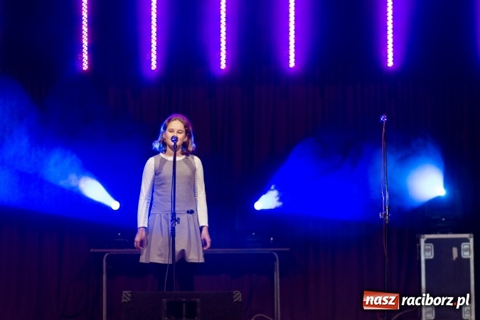 Zdjęcie w galerii na portalu naszraciborz.pl: Krzanowicki wiecz&oacute;r kolęd FOTOREPORTAŻ wiadomości z regionu