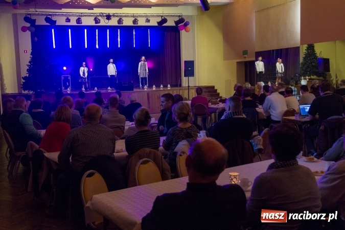 Zdjęcie w galerii na portalu naszraciborz.pl: Krzanowicki wiecz&oacute;r kolęd FOTOREPORTAŻ wiadomości z regionu