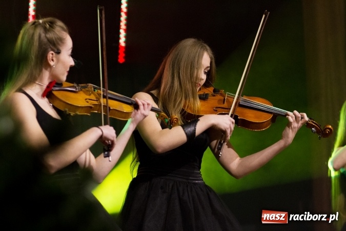 Zdjęcie w galerii na portalu naszraciborz.pl: Krzanowicki wiecz&oacute;r kolęd FOTOREPORTAŻ wiadomości z regionu
