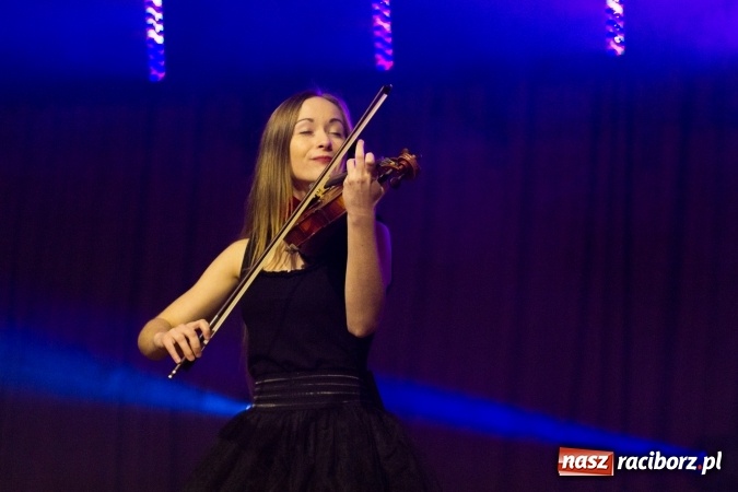 Zdjęcie w galerii na portalu naszraciborz.pl: Krzanowicki wiecz&oacute;r kolęd FOTOREPORTAŻ wiadomości z regionu