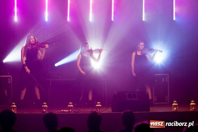 Zdjęcie w galerii na portalu naszraciborz.pl: Krzanowicki wiecz&oacute;r kolęd FOTOREPORTAŻ wiadomości z regionu