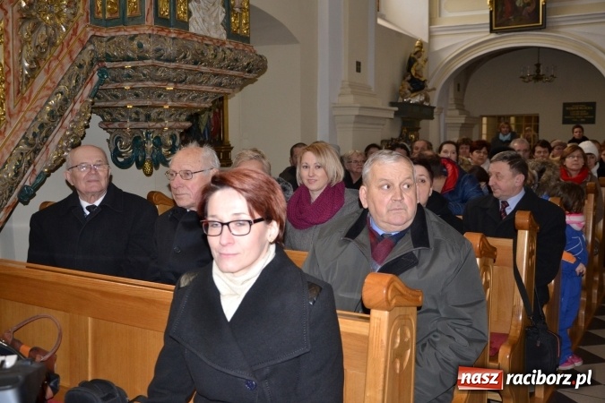Zdjęcie w galerii na portalu naszraciborz.pl: Tworkowskie kolędowanie przy żłóbku  wiadomości z regionu