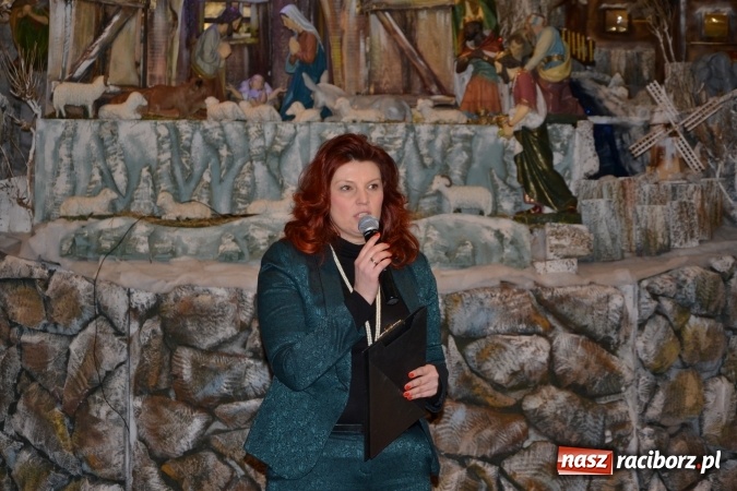 Zdjęcie w galerii na portalu naszraciborz.pl: Tworkowskie kolędowanie przy żłóbku  wiadomości z regionu
