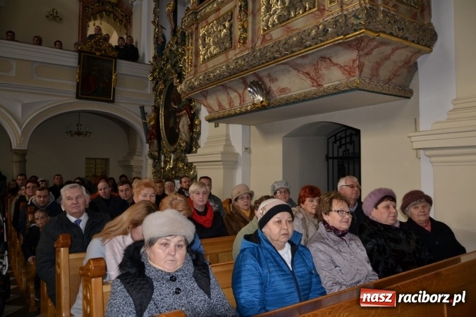 Zdjęcie w galerii na portalu naszraciborz.pl: Tworkowskie kolędowanie przy żłóbku  wiadomości z regionu