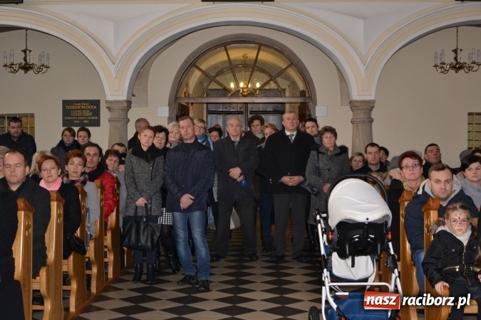 Zdjęcie w galerii na portalu naszraciborz.pl: Tworkowskie kolędowanie przy żłóbku  wiadomości z regionu