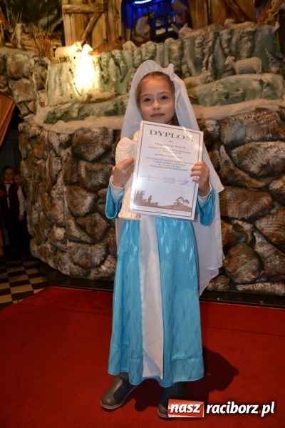 Zdjęcie w galerii na portalu naszraciborz.pl: Tworkowskie kolędowanie przy żłóbku  wiadomości z regionu