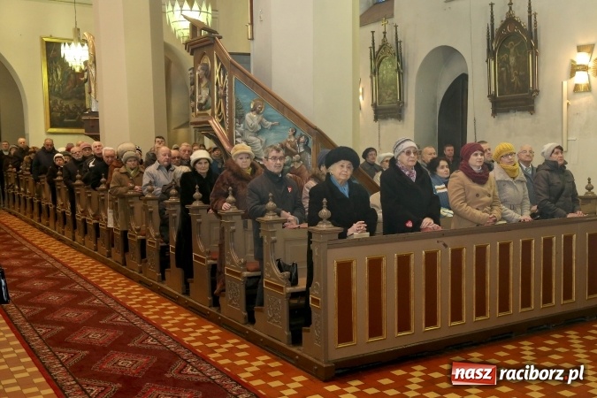 Zdjęcie w galerii na portalu naszraciborz.pl: Biskupi opolski i gliwicki odprawili dziś Mszę św. w intencji rychłej beatyfikacji Ofki Piast&oacute;wny wiadomości z regionu