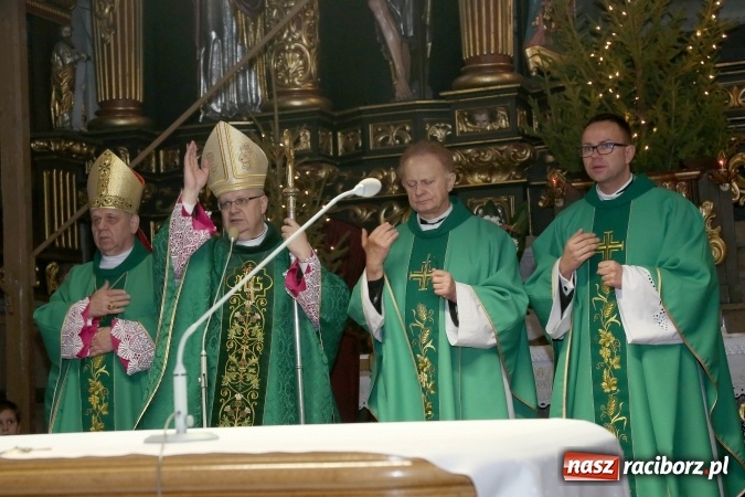 Zdjęcie w galerii na portalu naszraciborz.pl: Biskupi opolski i gliwicki odprawili dziś Mszę św. w intencji rychłej beatyfikacji Ofki Piast&oacute;wny wiadomości z regionu