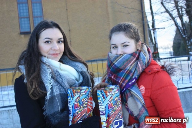 Zdjęcie w galerii na portalu naszraciborz.pl: Wielka Orkiestra Świątecznej Pomocy zn&oacute;w zagrała w Krzanowicach. Pobito rekord! wiadomości z regionu