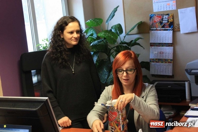 Zdjęcie w galerii na portalu naszraciborz.pl: Wielka Orkiestra Świątecznej Pomocy zn&oacute;w zagrała w Krzanowicach. Pobito rekord! wiadomości z regionu