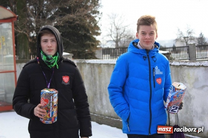 Zdjęcie w galerii na portalu naszraciborz.pl: Wielka Orkiestra Świątecznej Pomocy zn&oacute;w zagrała w Krzanowicach. Pobito rekord! wiadomości z regionu