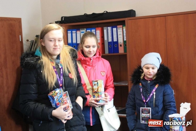 Zdjęcie w galerii na portalu naszraciborz.pl: Wielka Orkiestra Świątecznej Pomocy zn&oacute;w zagrała w Krzanowicach. Pobito rekord! wiadomości z regionu