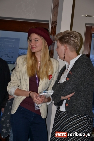 Zdjęcie w galerii na portalu naszraciborz.pl: Studio Sztuki Fryzjerskiej Luiza z Tworkowa strzygło i modelowało w rytm Wielkiej Orkiestry Świątecznej Pomocy wiadomości z regionu