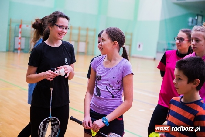Zdjęcie w galerii na portalu naszraciborz.pl: Turniej badmintona na rozpoczęcie ferii wiadomości z regionu