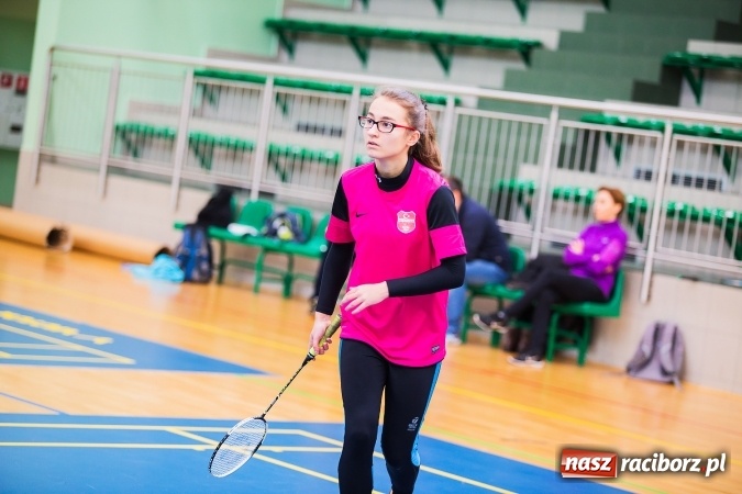 Zdjęcie w galerii na portalu naszraciborz.pl: Turniej badmintona na rozpoczęcie ferii wiadomości z regionu