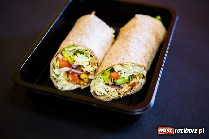 Zdjęcie w galerii na portalu naszraciborz.pl: Zdrowe i właściwe odżywianie medycyną jutra – ekobistro sałatkowe BeFit zaprasza na kulinarną ucztę! wiadomości z regionu