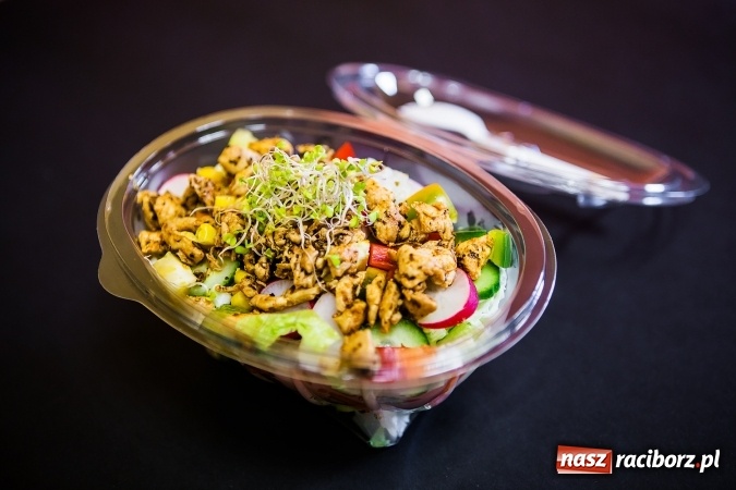 Zdjęcie w galerii na portalu naszraciborz.pl: Zdrowe i właściwe odżywianie medycyną jutra – ekobistro sałatkowe BeFit zaprasza na kulinarną ucztę! wiadomości z regionu