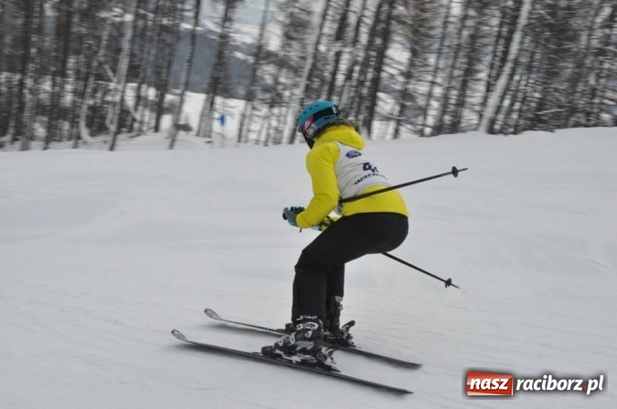 Zdjęcie w galerii na portalu naszraciborz.pl: XVIII Mistrzostwa Polski Energetyków w Narciarstwie Alpejskim z udziałem Rafako S.A. wiadomości z regionu
