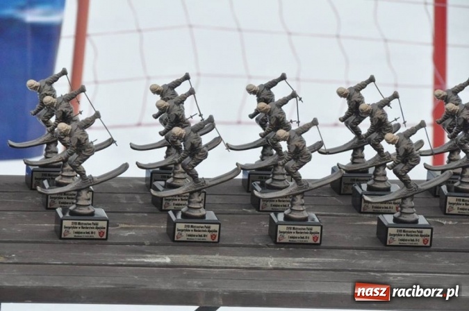 Zdjęcie w galerii na portalu naszraciborz.pl: XVIII Mistrzostwa Polski Energetyków w Narciarstwie Alpejskim z udziałem Rafako S.A. wiadomości z regionu