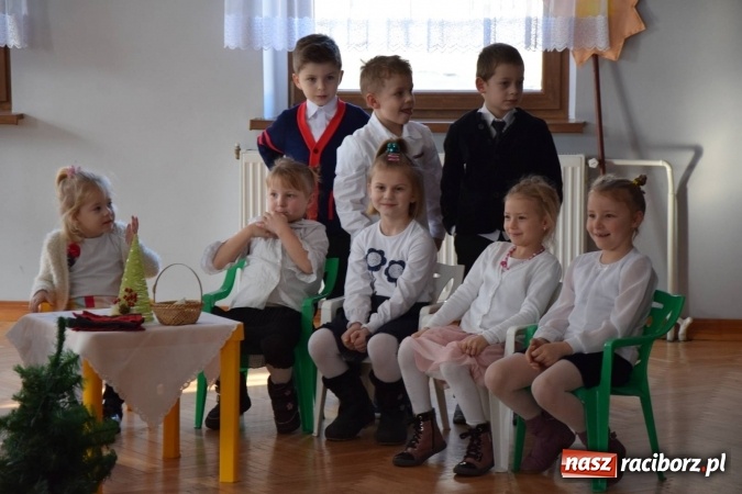 Zdjęcie w galerii na portalu naszraciborz.pl: Dzień Babci i Dziadka w Bolesławiu  wiadomości z regionu