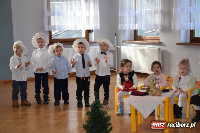 Zdjęcie w galerii na portalu naszraciborz.pl: Dzień Babci i Dziadka w Bolesławiu  wiadomości z regionu