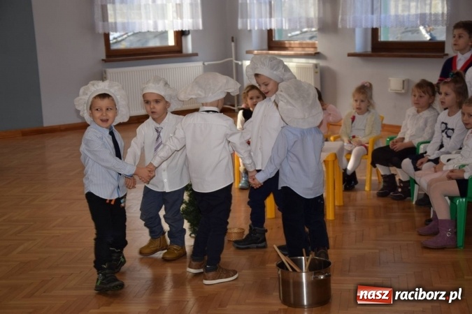 Zdjęcie w galerii na portalu naszraciborz.pl: Dzień Babci i Dziadka w Bolesławiu  wiadomości z regionu