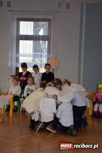 Zdjęcie w galerii na portalu naszraciborz.pl: Dzień Babci i Dziadka w Bolesławiu  wiadomości z regionu