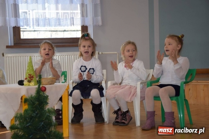 Zdjęcie w galerii na portalu naszraciborz.pl: Dzień Babci i Dziadka w Bolesławiu  wiadomości z regionu