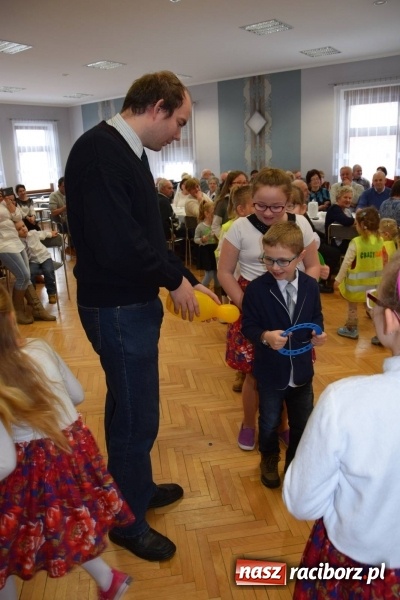Zdjęcie w galerii na portalu naszraciborz.pl: Dzień Babci i Dziadka w Bolesławiu  wiadomości z regionu