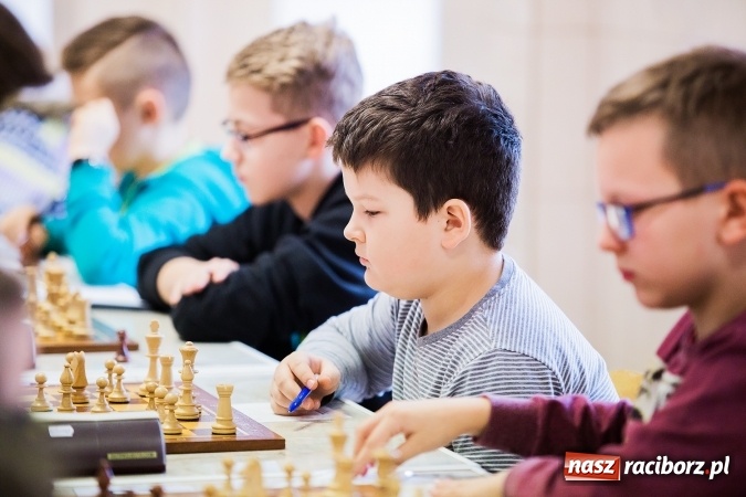 Zdjęcie w galerii na portalu naszraciborz.pl: XVII Międzynarodowy Turniej Szachowy o Puchar Prezydenta Miasta Racibórz wiadomości z regionu